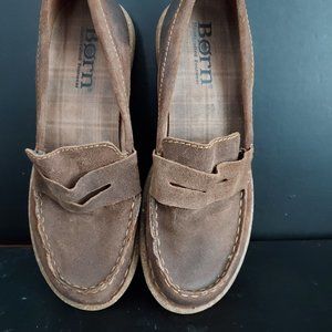 "Born" Distressed Brown Loafers- Size 8M/39M